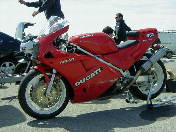 Ducati 888